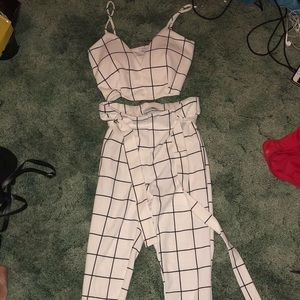 Don’t be square set white & black